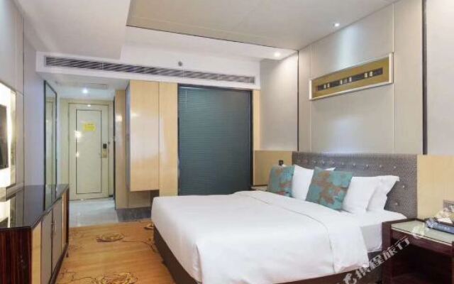 Magic Hotel