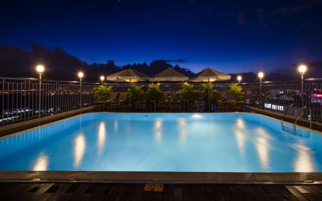 Galliot Hotel Nha Trang