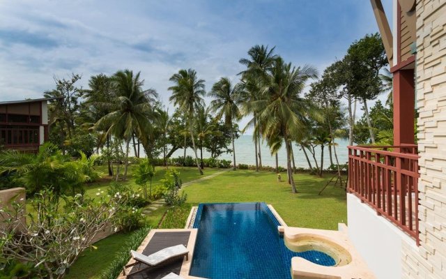 Amatapura Beach Villa 12