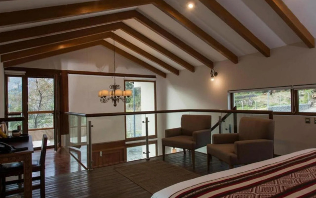 Del Pilar Ollantaytambo