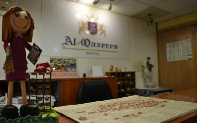 Hostal Al-Qazeres