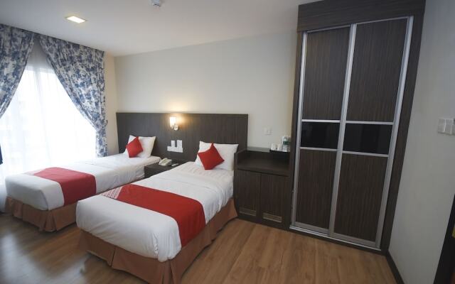 OYO 89399 Sudara Beach Resort