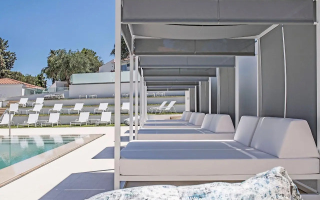 Ray Hotel Corfu