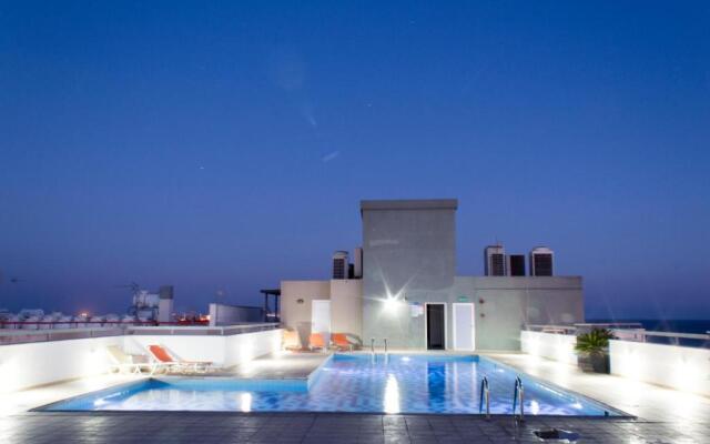 Eden Beach Apartment 411