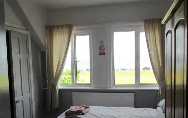 Sefton Lodge