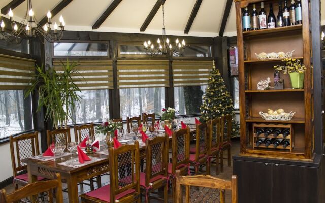 Cornul Vanatorului Bungalows