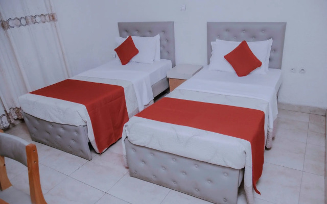 Martin Aviator Hotel