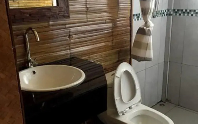 Jaidee Bamboo Huts