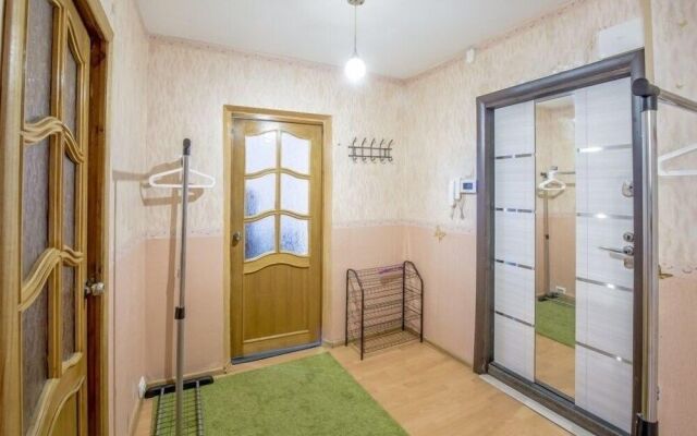 Apartment - Generala Tyuleneva 35
