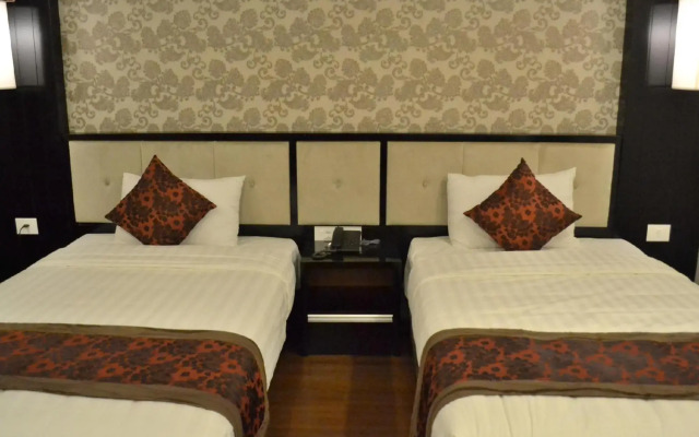 Luxury Hotel