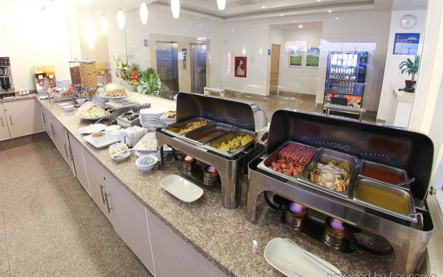 One Guadalajara Periferico Norte