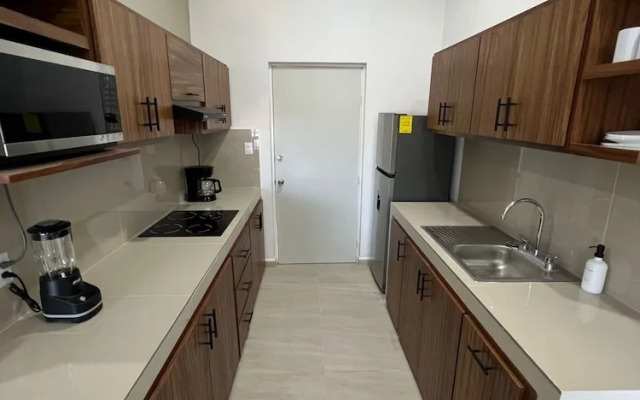 Antonio's Miramar Hotel