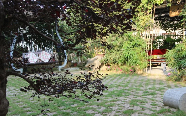 Yangshuo LanShengge Hotel