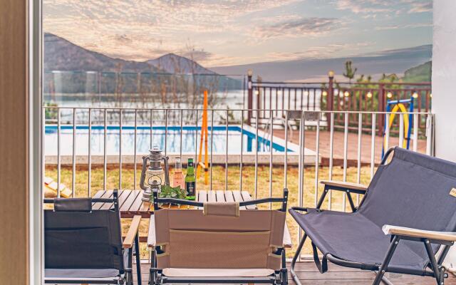 Geojae Glamdog Pet Friendly Poolvilla
