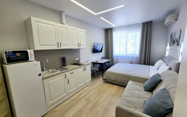 Alexandrovsky Garden Apartment on Voskresenskaya Street