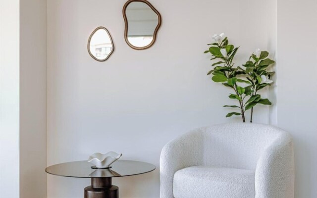 Athenian Riviera Elegant Residence