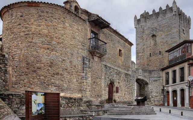 Hotel Castillo de Valdés Salas