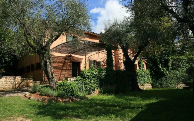 Charming Longo May Family Retreat - For 8 Guests!