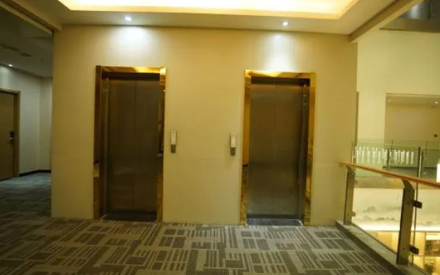 Pod Select Hotel (Honghui Hospital Nanshaomen Subway Station)