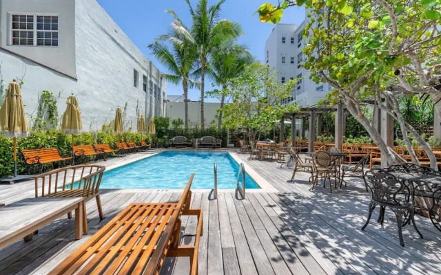 Global Luxury Suites at The Variety