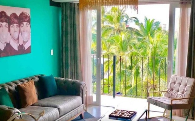 Niza Five Luxury Beach Apartments