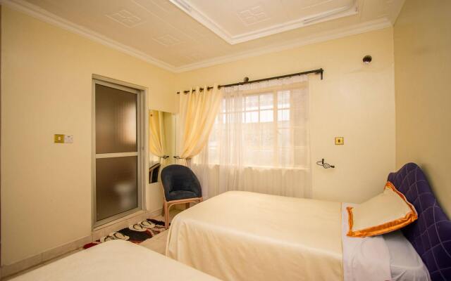 Lowela Hotel