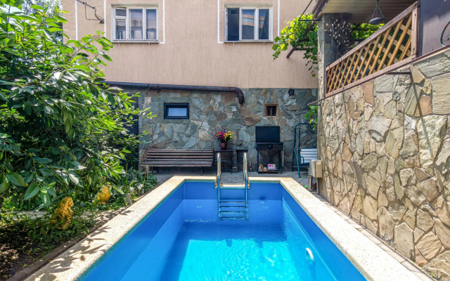 Дома на Кирова  126