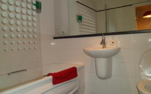 Comfort Zone Serviced Apartments, Vista London