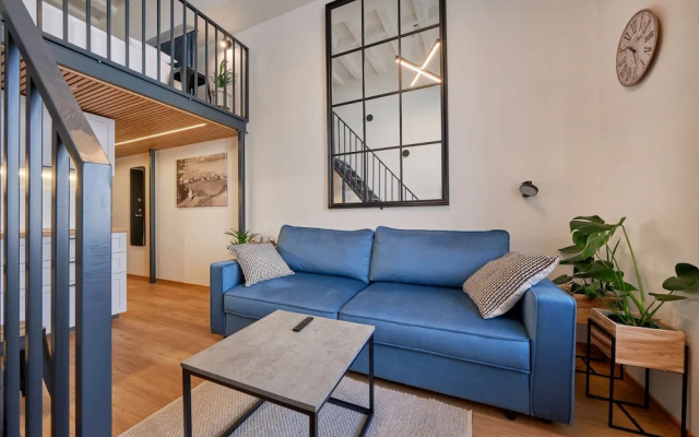 Queen Barbora Central Lofts