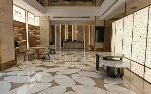 Jincheng Imperial Crown Hotel