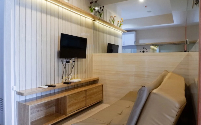 Spacious And Exquisite Studio Plus Apartment At Grand Sungkono Lagoon