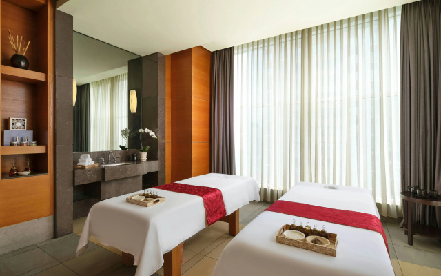 The Ritz-Carlton Jakarta, Pacific Place – Guest Rooms – Jakarta