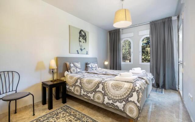 Excellent location 2 bed Apt in Puerto Golf RDR244
