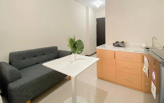 Best Furnished And Homey Studio Nifarro Park Apartment