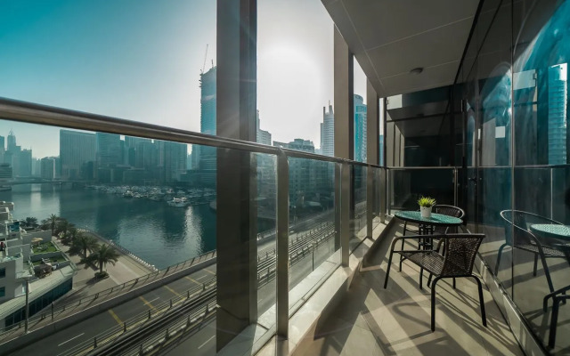 Stunning flat with balcony in Sparkle Tower