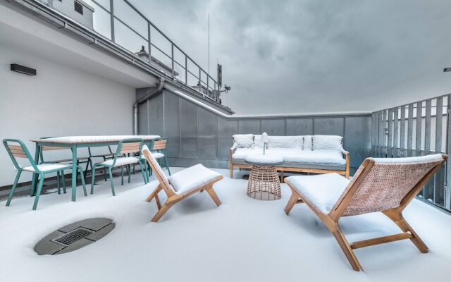 Relaxing Penthouse With Panoramic View And Terrace