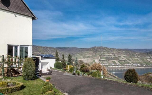 Schau-Rhein#1 - On top of Bacharach, Rhineview