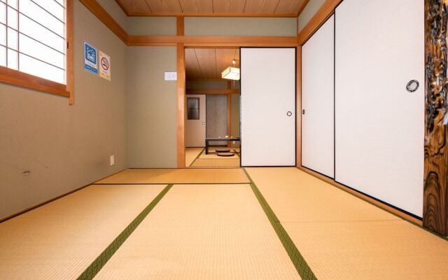 YUYU House - Kohama Mei
