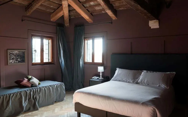 Hotel 5 Colonne
