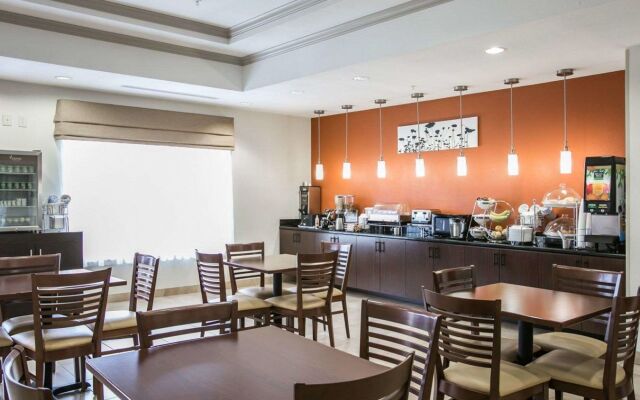 Rest Well Inn & Suites