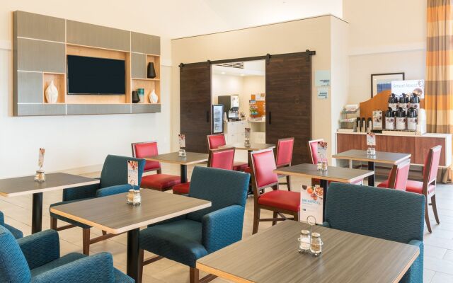 Holiday Inn Express Springfield by IHG