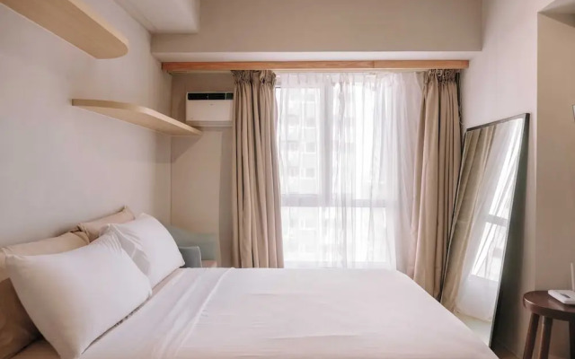 Serene Zen Studio Retreat