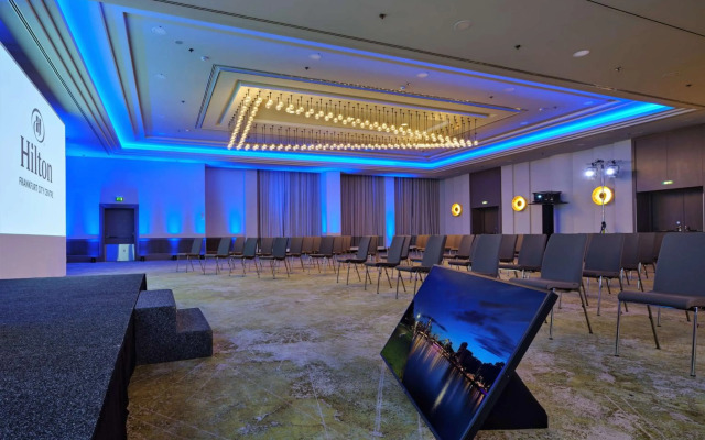 Hilton Frankfurt City Centre