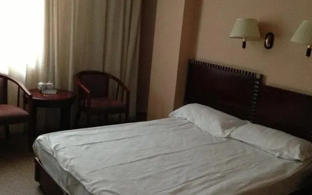 Wen Ping Business Hotel
