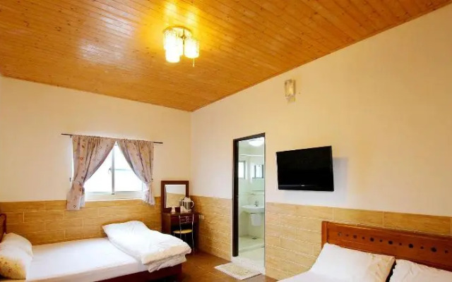 Legend Village Homestay