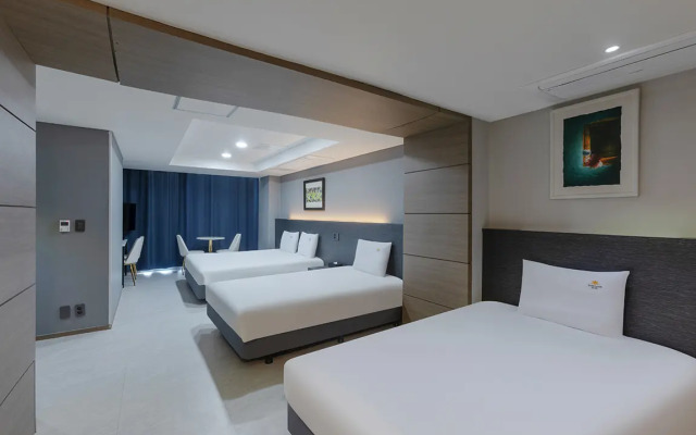 Suncloud Hotel