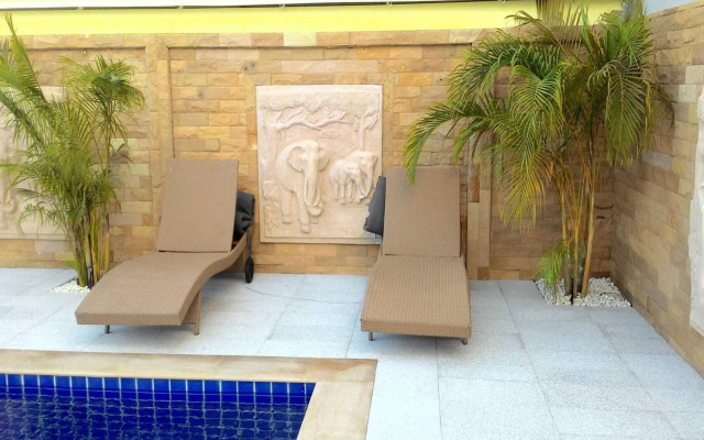 Laong Residence