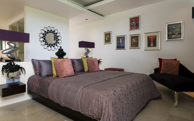 SuperNova Private Boutique Retreat Villa