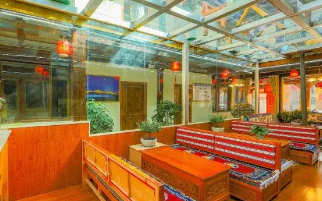 Shanrri-La Tibetan Yun·Beauty Shiguang Mansion (Dukezong Ancient City Branch)