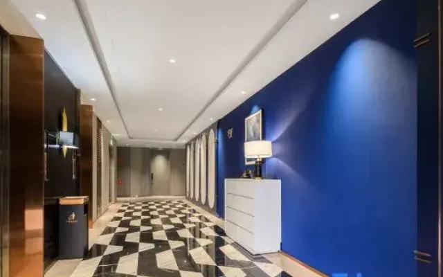 Mehood Lestie Hotel (Longhu Financial Island Zhongyuan Technology Branch